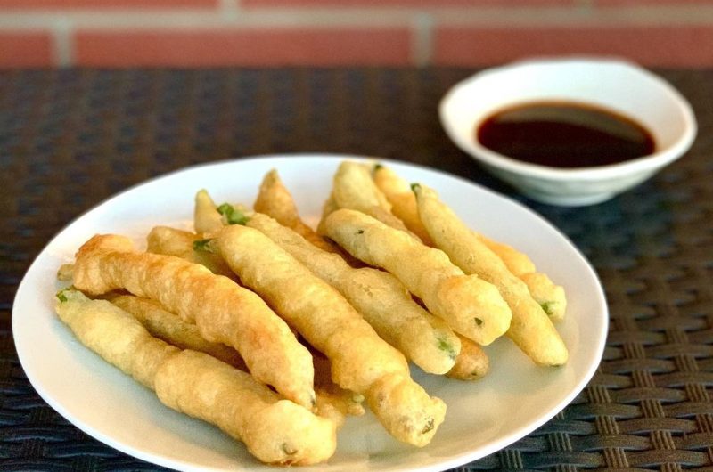 Tempura Green Beans With Soy-Lime Dipping Sauce