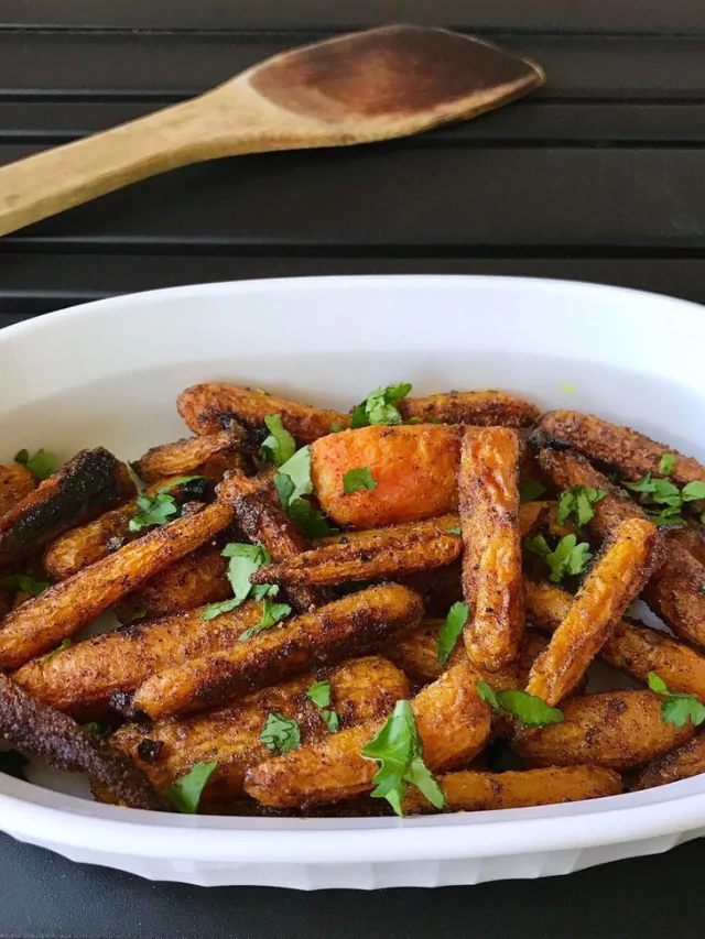 Moroccan Spiced Roasted Baby Carrots