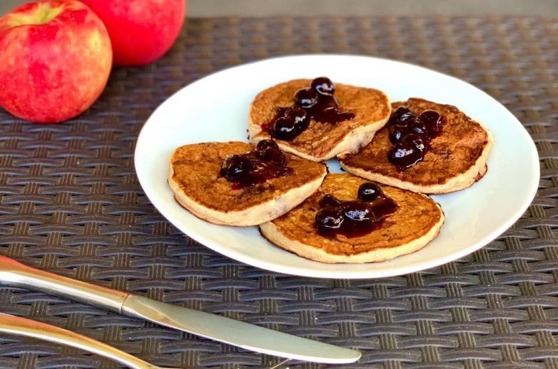 Easy Vegan Blueberry Banana Pancakes With Blueberry Sauce