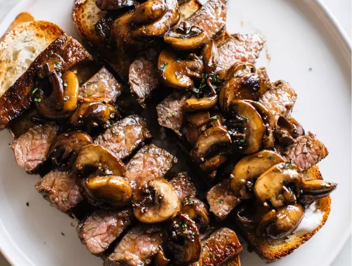 Steak and Mushroom Toast Plate Recipe