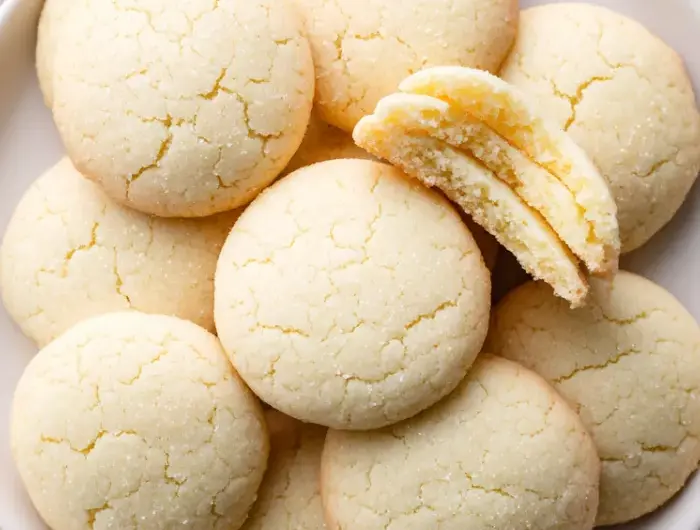 Sour Cream Sugar Cookies Recipe