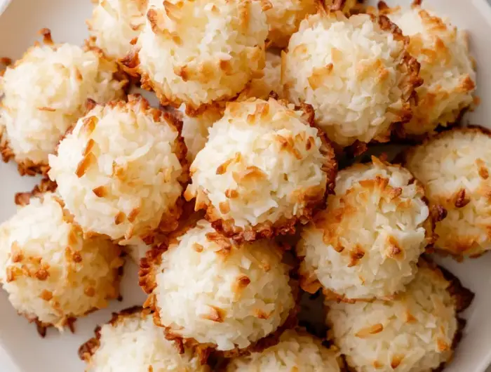 Easy Greek Coconut Macaroons Recipe